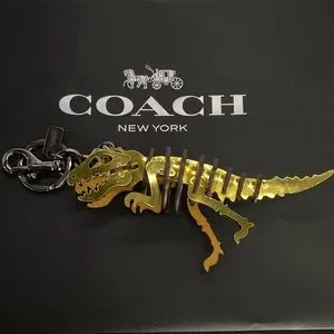 ジグソーパズル COACH REXY PUZZLE TABBY FACTORY s_wp_62fba3748d7a3ce37f2f3e5a.webp
